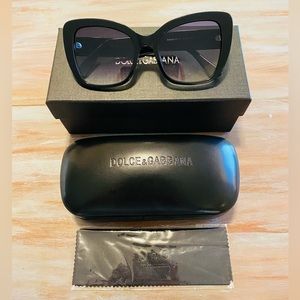Women sunglasses D&G